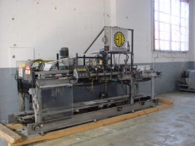 Hartness Model 825 Drop Packer